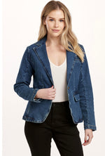 Dolly Blazer